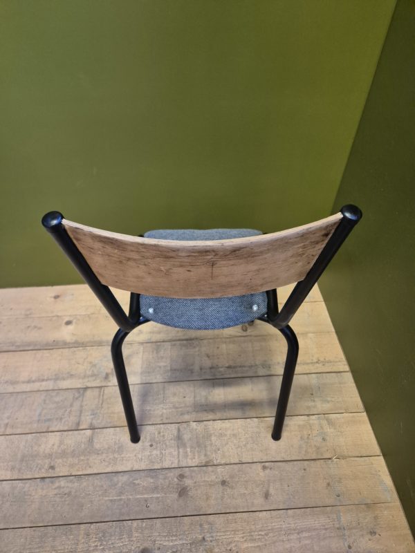 RE Chaise – Image 8